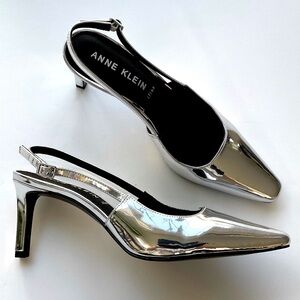 ANNE KLEIN Rosel Flex Pump Sling Back Silver Metallic Size 9 NWOT